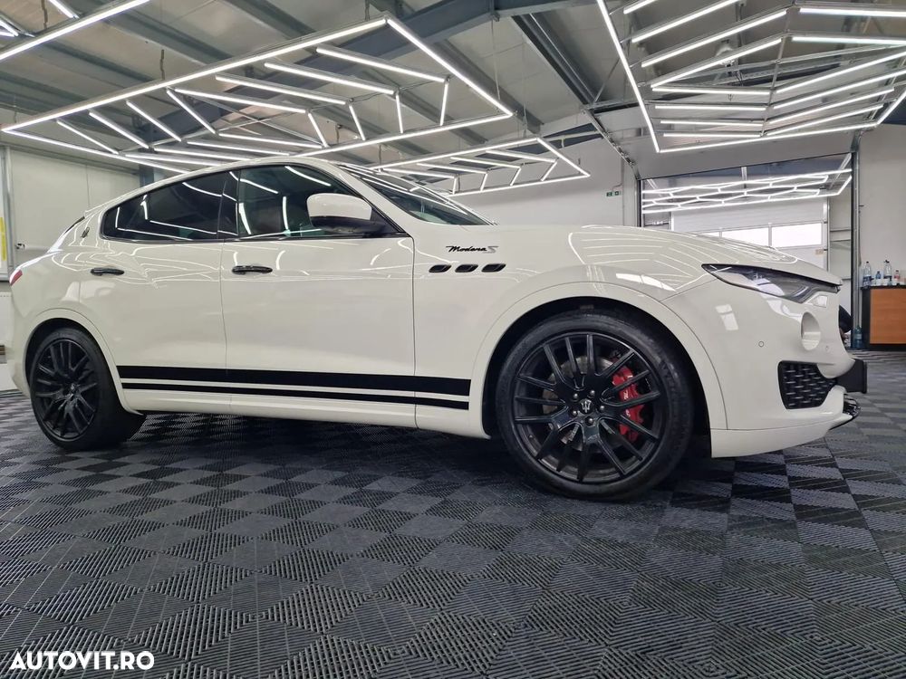 Maserati Levante S - 3