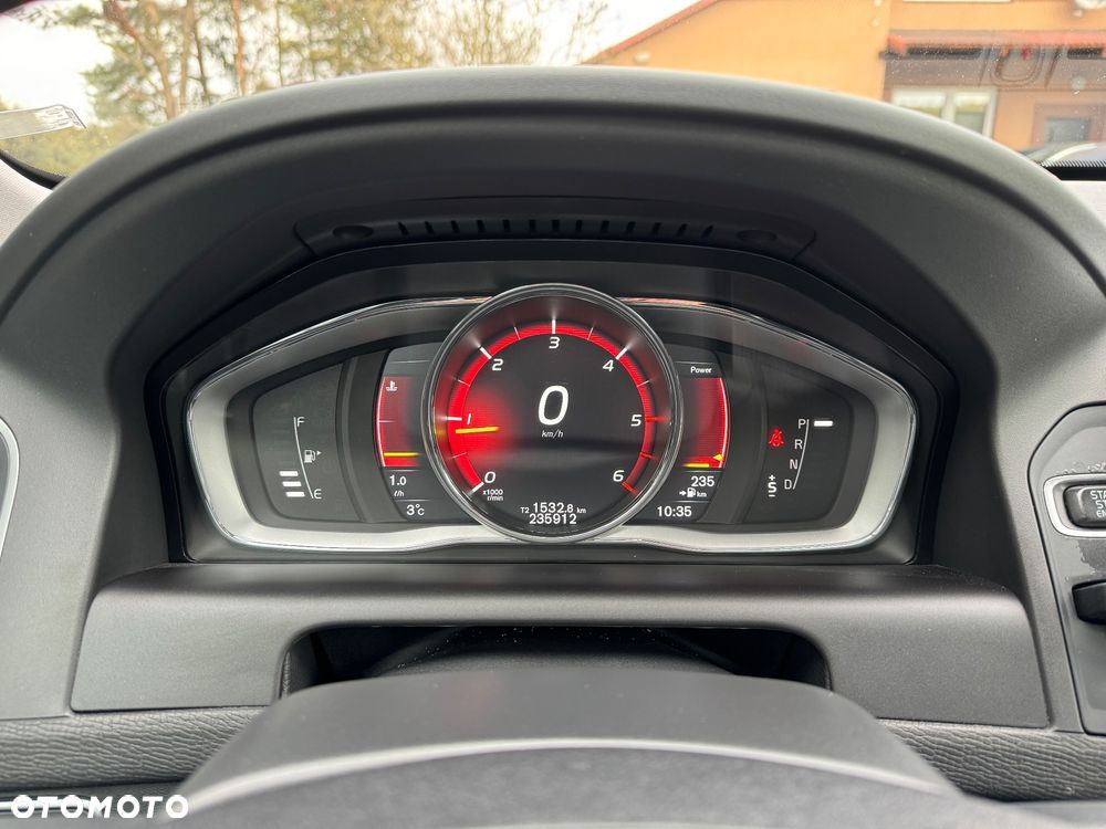 Volvo XC 60 D3 Drive-E Momentum - 12