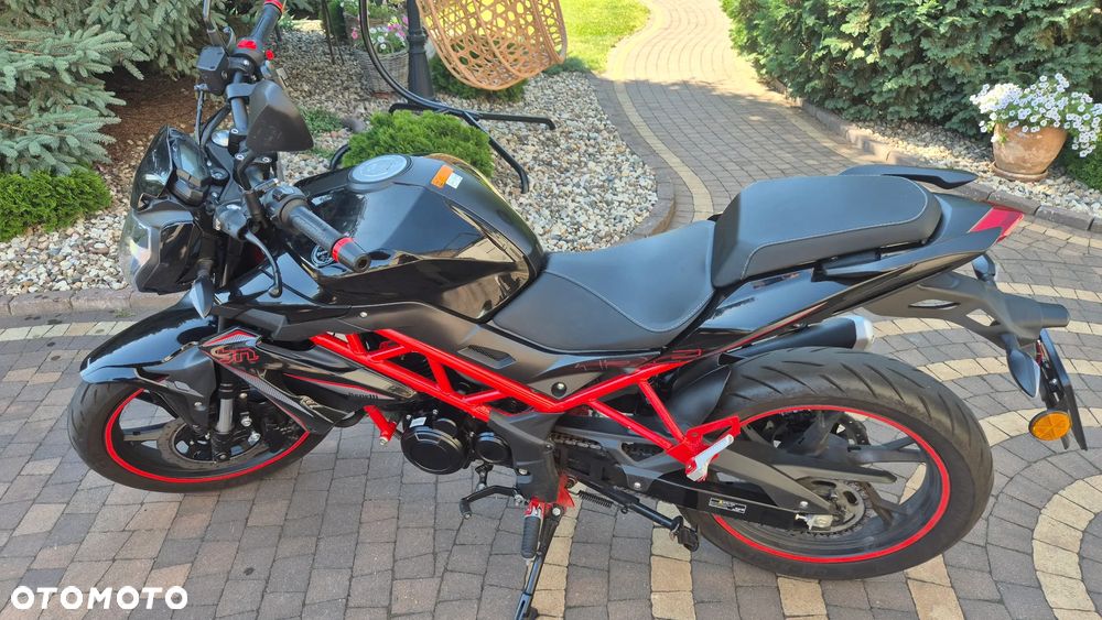 Benelli BN 125 - 4