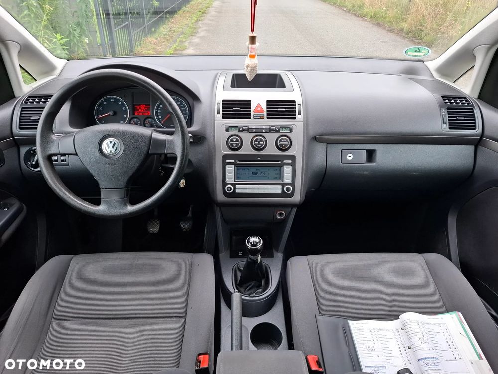 Volkswagen Touran 1.6 Freestyle - 23
