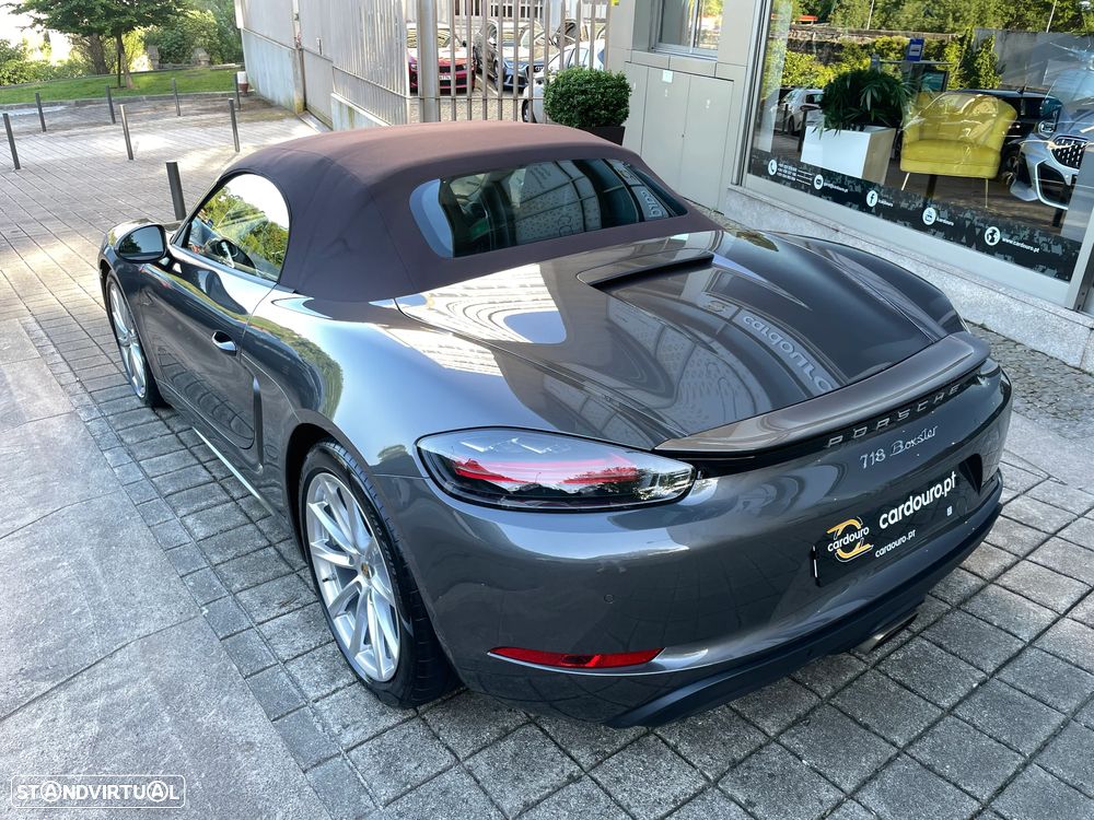 Porsche 718 Boxster 2.0 T PDK - 8