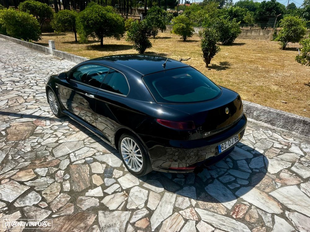 Alfa Romeo GT 1.9 JTD M-JET - 5