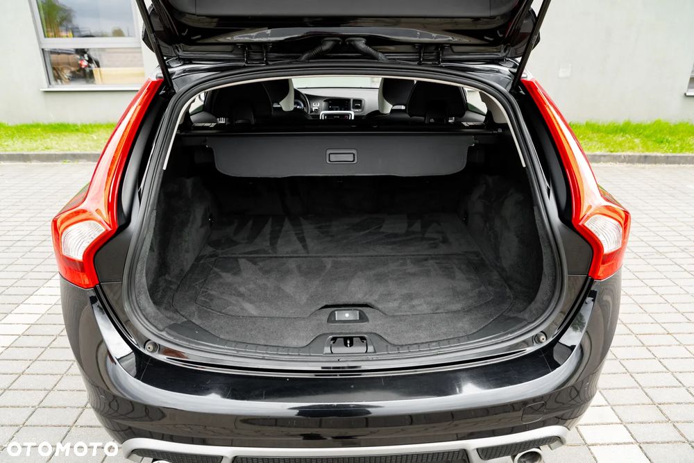 Volvo V60 D3 Geartronic RDesign - 37