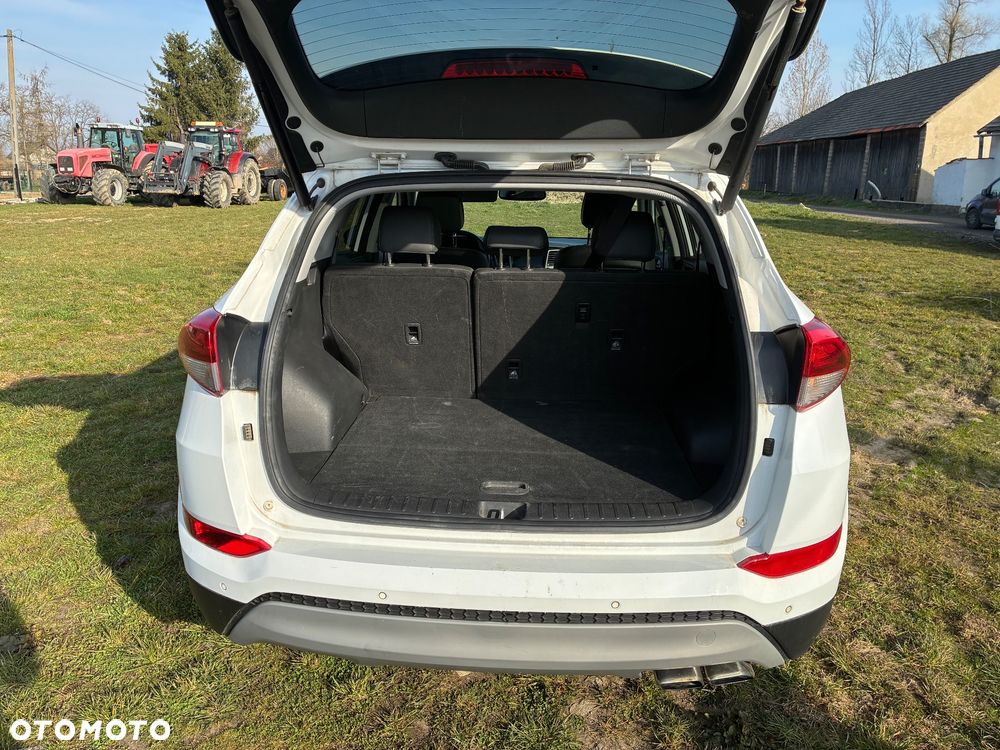 Hyundai Tucson - 16