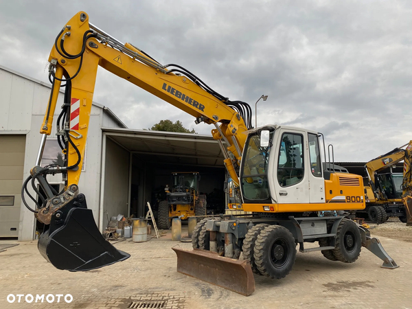 Liebherr A900C, 9900 MTH, PODPORY + PŁUG, Z NIEMIEC,