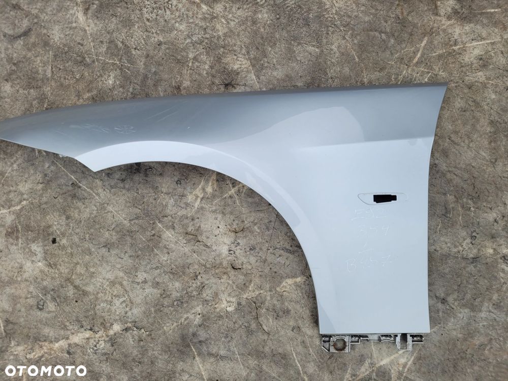 BŁOTNIK LEWY PRZÓD PRZEDNI BMW E92 E93 354 TITANSILBER B457 - 1