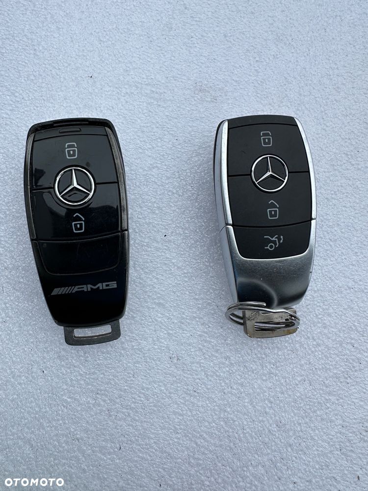 Mercedes AMG kluczyk ORYGINAŁ A45 GLA B GLB E C GLC GLS
