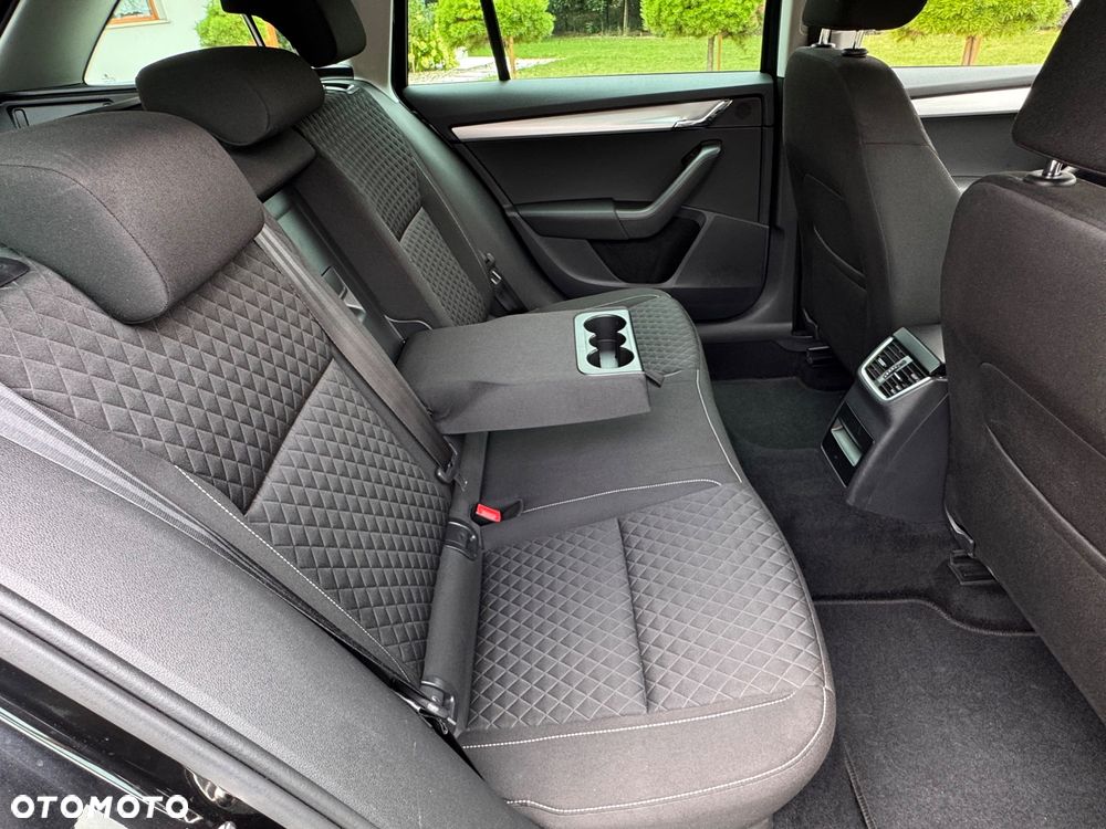 Skoda Octavia 1.8 TSI Edition - 26