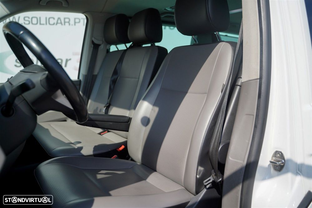VW Caravelle 2.0 TDi BM Longa Comfortline - 25