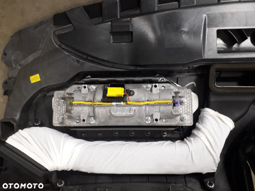 deska rozdzielcza kokpit europa A6 C6 2.0 FSI TFSI BPJ - 8