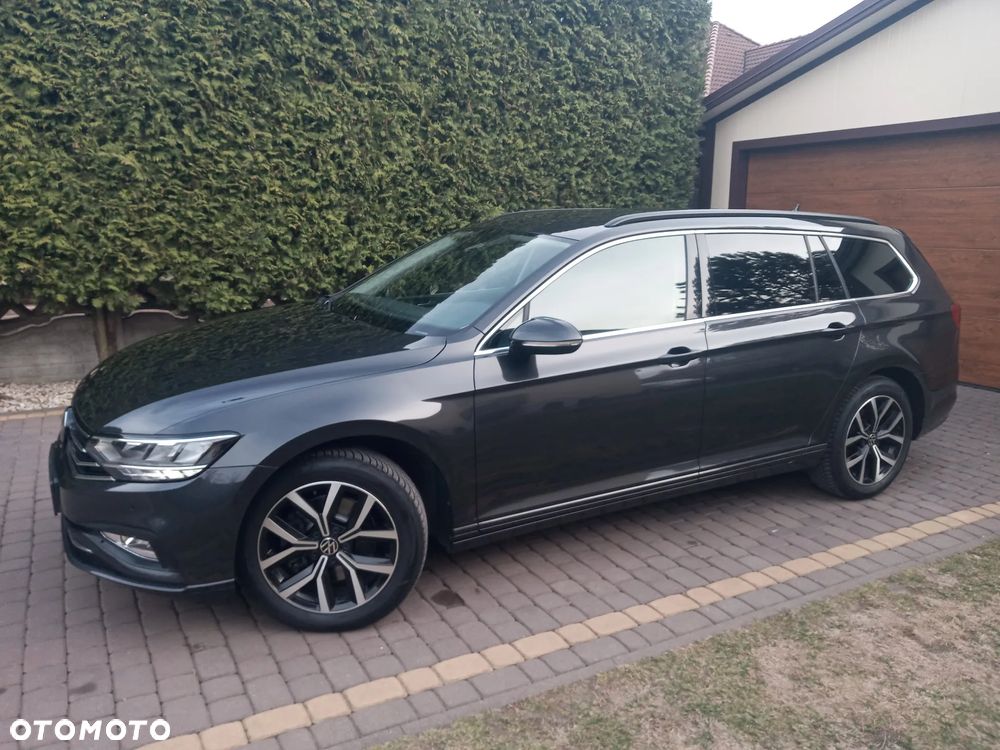 Volkswagen Passat 2.0 TSI Business DSG - 2