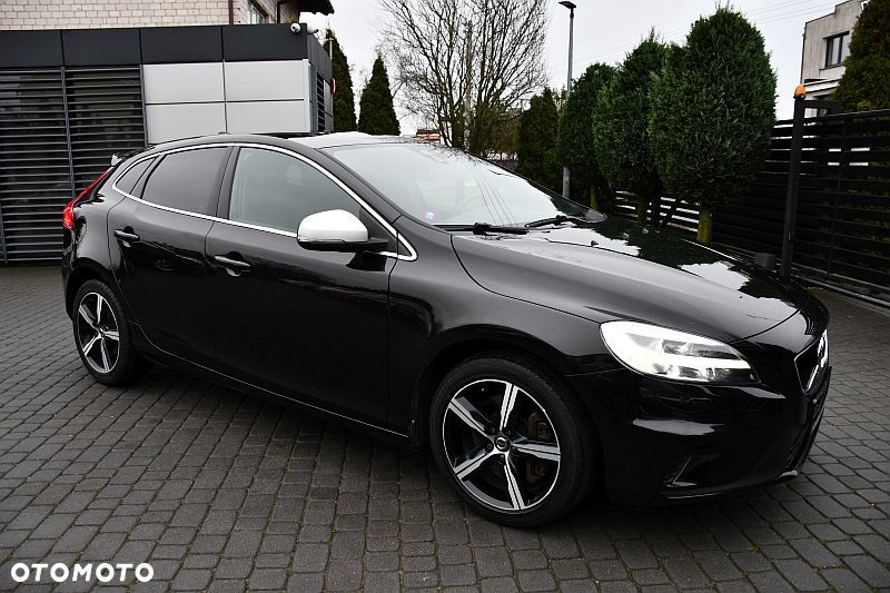 Volvo V40 D3 Geartronic RDesign - 27