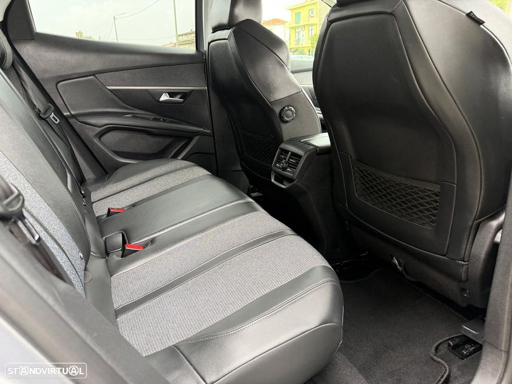 Peugeot 3008 1.5 BlueHDi Allure - 14