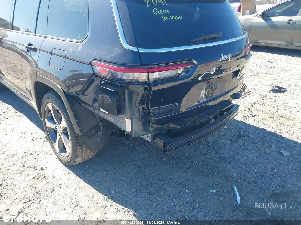 Jeep Grand Cherokee - 7