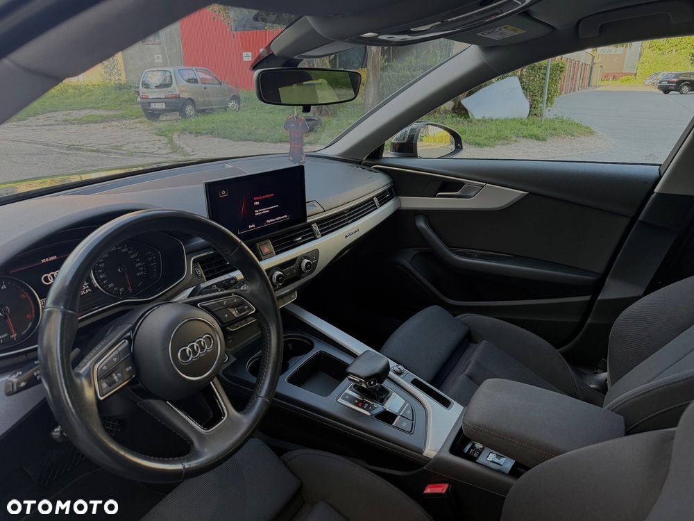 Audi A4 Avant - 9