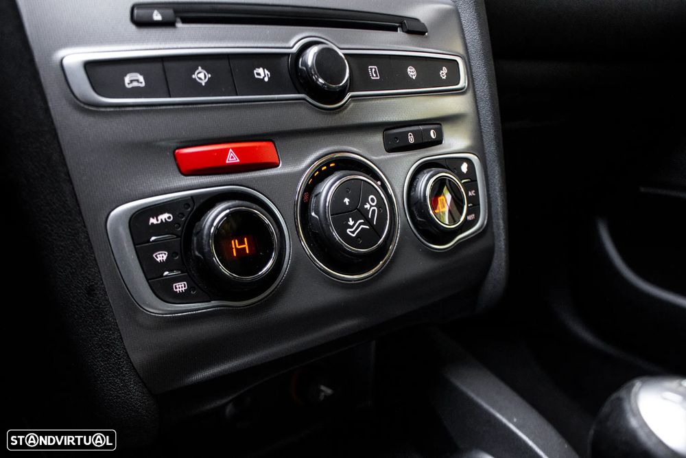 Citroën C4 1.2 PureTech Feel - 19