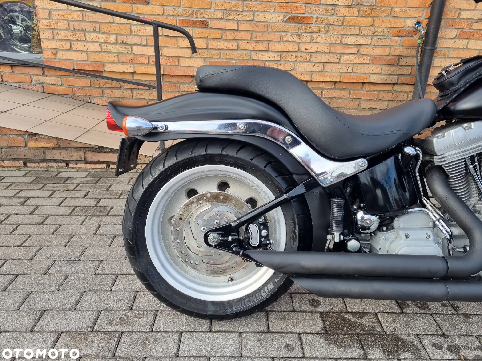 Harley-Davidson Softail Custom - 16