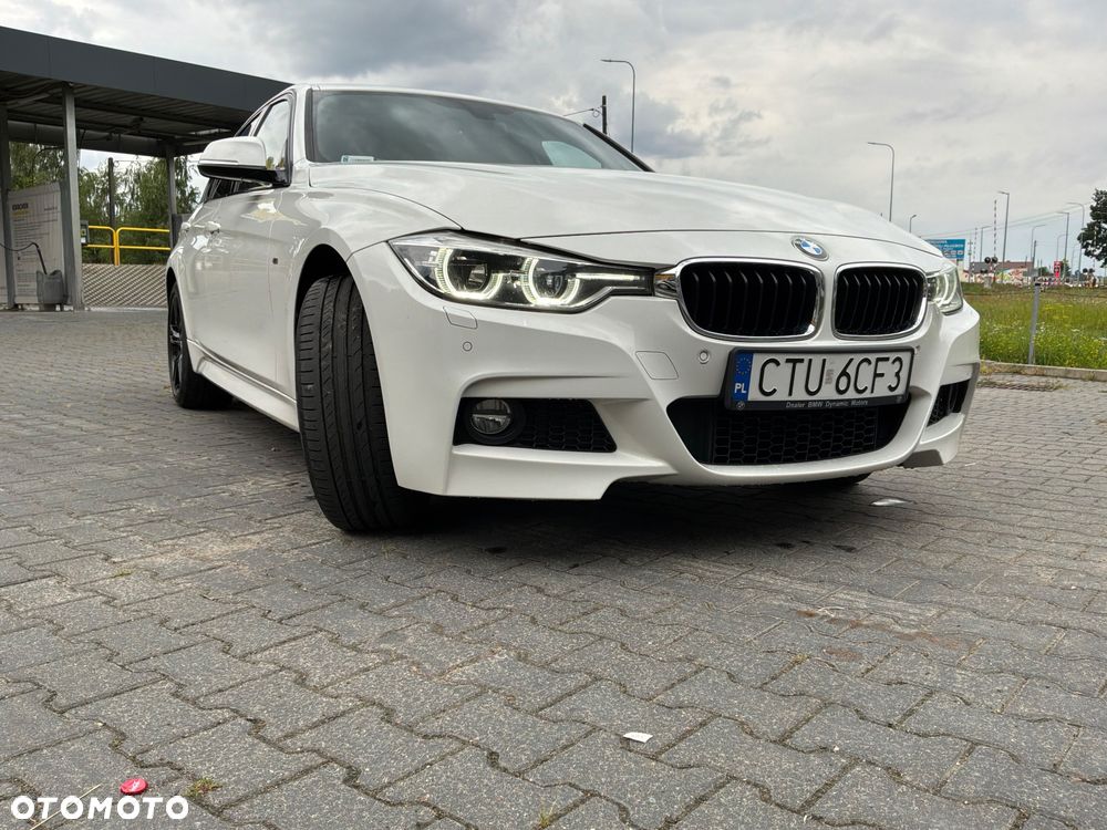 BMW Seria 3 320i M Sport - 1