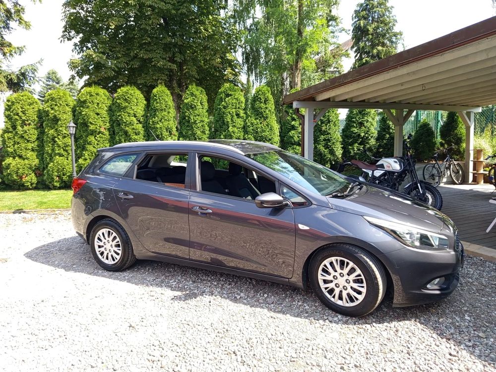 Kia Ceed 1.6 Crdi Comfort + - 39