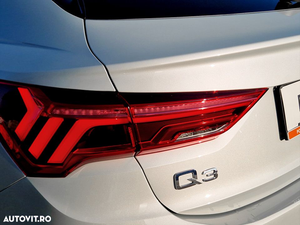 Audi Q3 35 TFSI S tronic - 10
