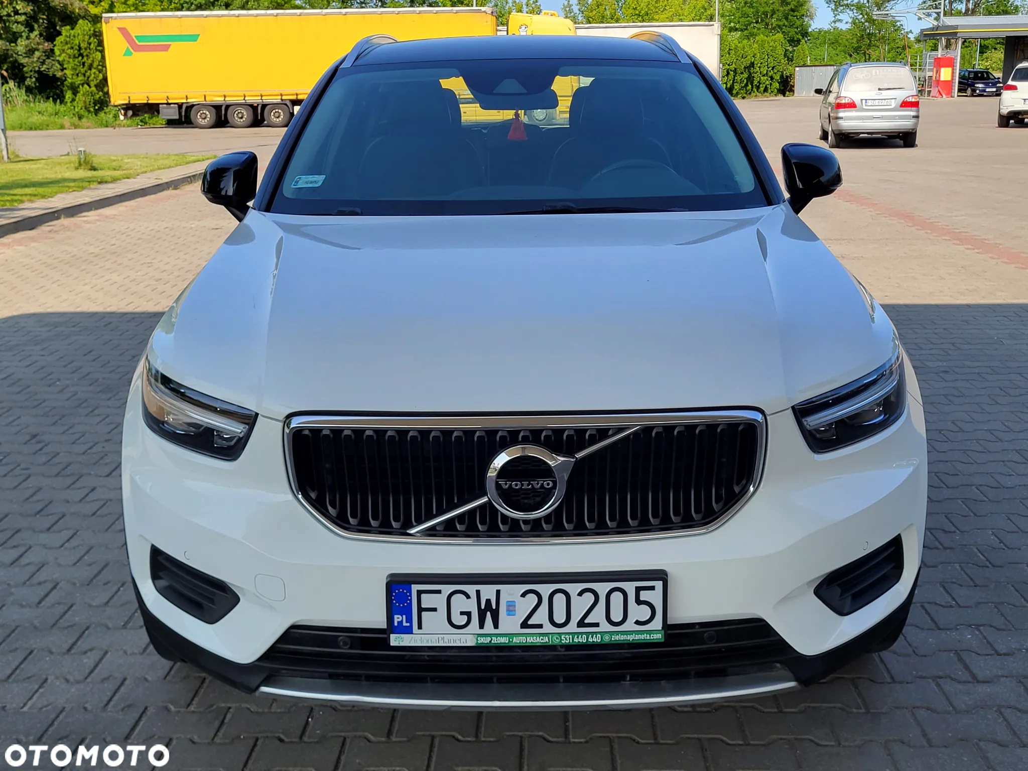 Volvo XC 40 T3 Momentum - 3