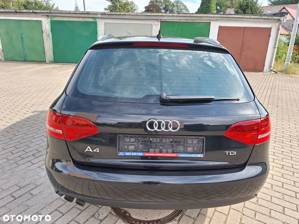 Audi A4 Avant 2.0 TDI DPF Ambiente - 6