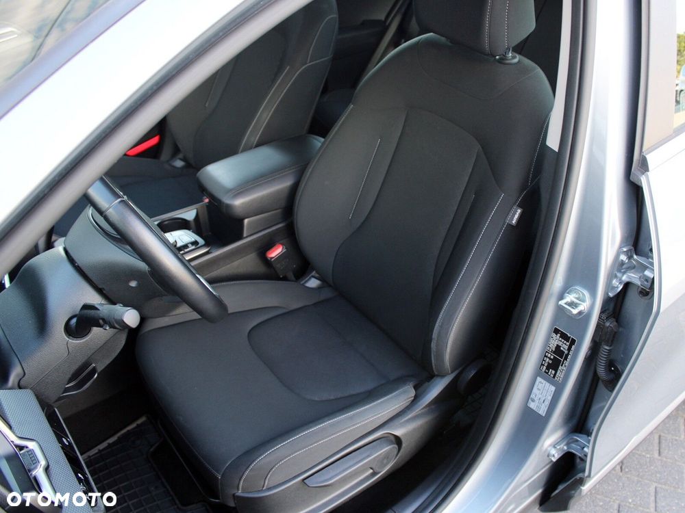 Kia Sportage 1.6 T-GDI MHEV M 2WD DCT - 11