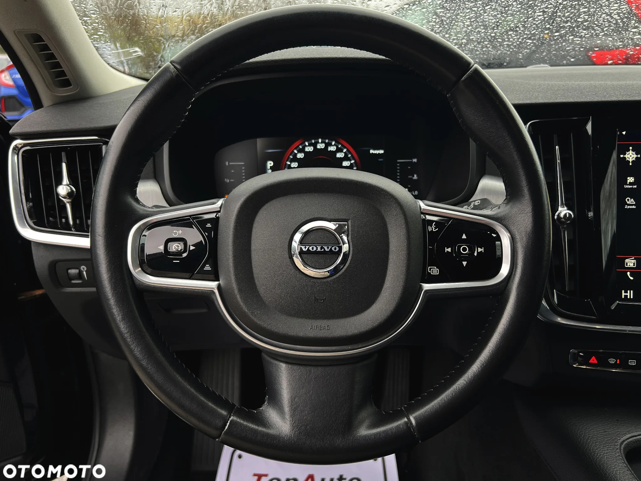 Volvo V90 D4 Momentum Pro - 28