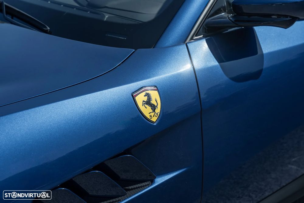 Ferrari GTC4 Lusso - 7