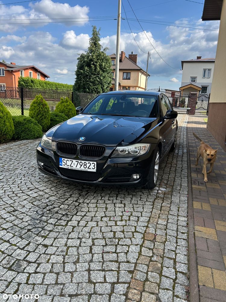 BMW Seria 3 318i - 6