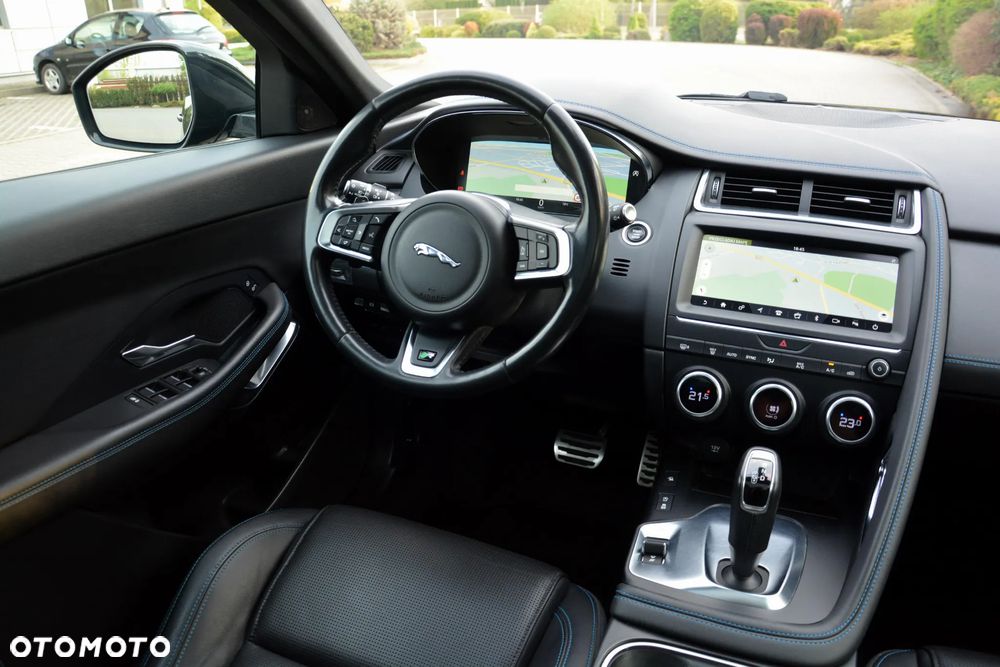 Jaguar E-Pace D150 AWD R-Dynamic HSE - 36