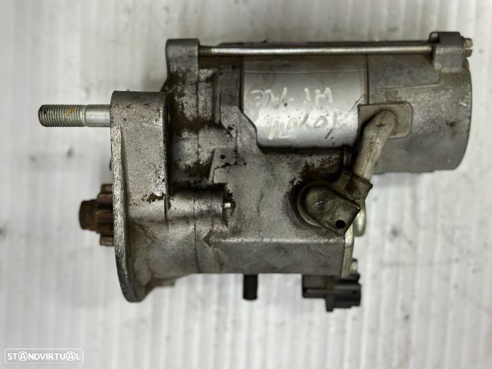 Motor de arranque Toyota Hiace - 2