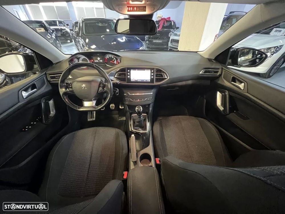 Peugeot 308 1.2 PureTech Style J17 - 6