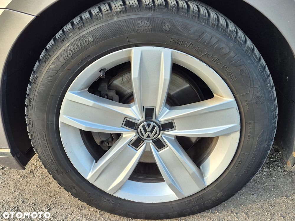 Volkswagen Passat 2.0 TDI 4Mot Elegance DSG - 35
