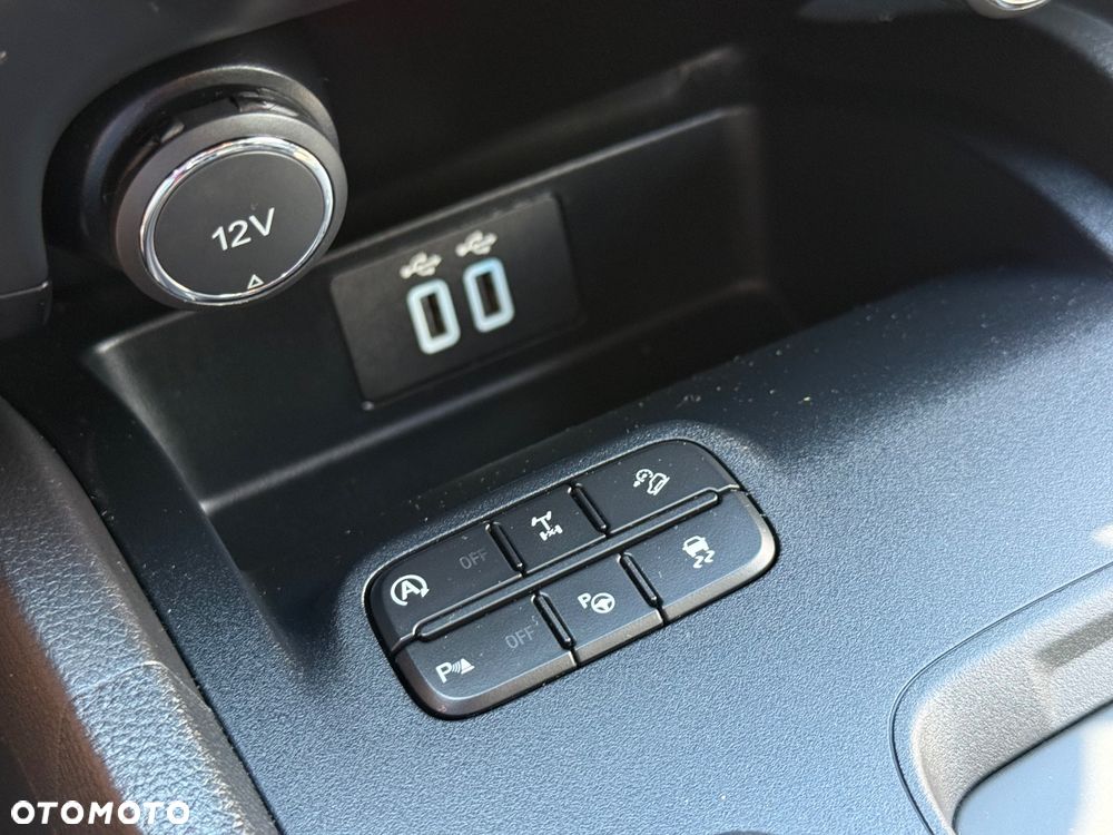 Ford Ranger 2.0 EcoBlue 4x4 DC Wildtrak - 28