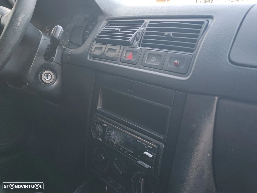 VW Golf 1.4i Confortline JE - 21