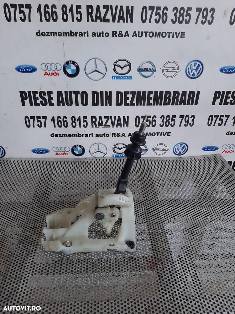 Timonerie Toyota RAV 4 2.2 Diesel An 2006-2012 6+1 Trepte Dezmembrez Toyota RAV 4 An 2006-2012 2.2 Diesel - 2