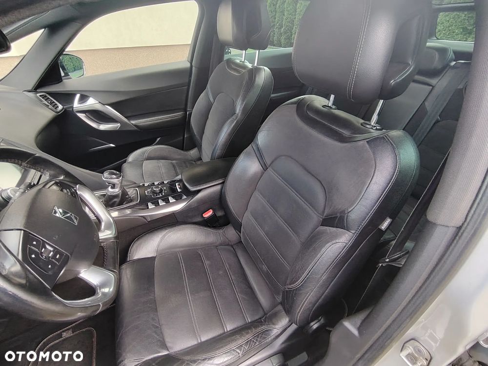Citroën DS5 HDi 165 SoChic - 8