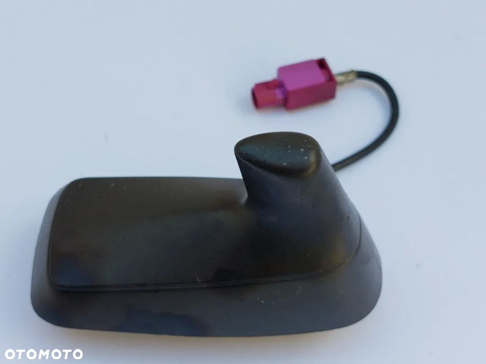 ANTENA DACHOWA GPS AUDI A6 C5 SLASK WYSYLKA VAT - 1