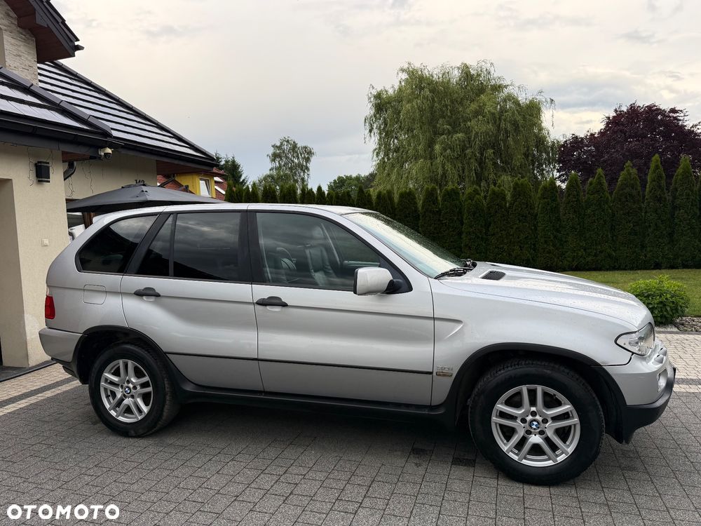 BMW X5 3.0 i Edition Exclusive - 9