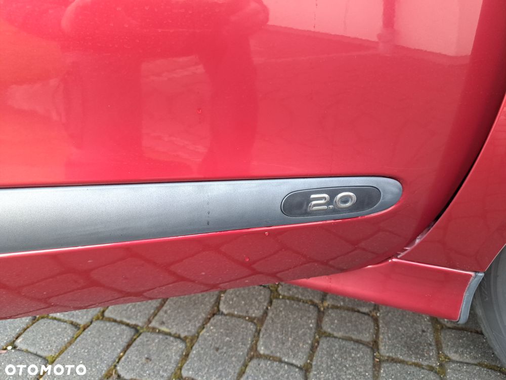 Renault Megane 2.0 RT - 4