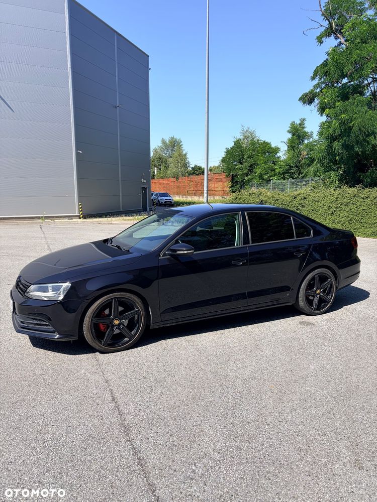 Volkswagen Jetta 1.4 TSI BMT Trendline - 7