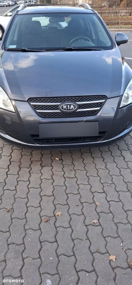 Kia Ceed 1.6 Comfort - 1