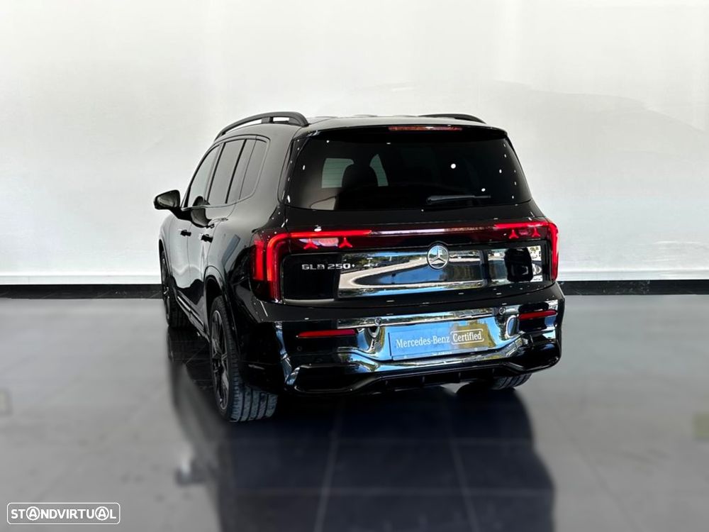 Mercedes-Benz GLB 250+ EQ - 8