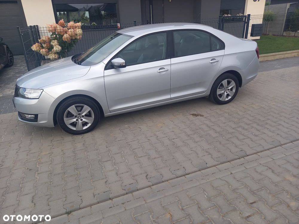 Skoda RAPID 1.0 TSI Ambition - 4