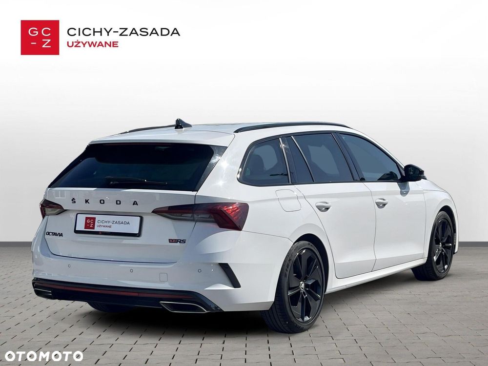 Skoda Octavia 2.0 TDI RS DSG - 5