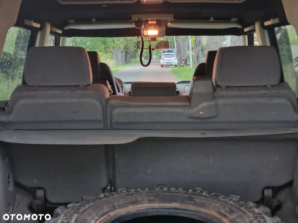Land Rover Discovery - 9
