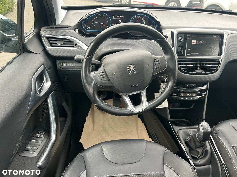 Peugeot 2008 BlueHDi 100 STOP & START Allure - 12