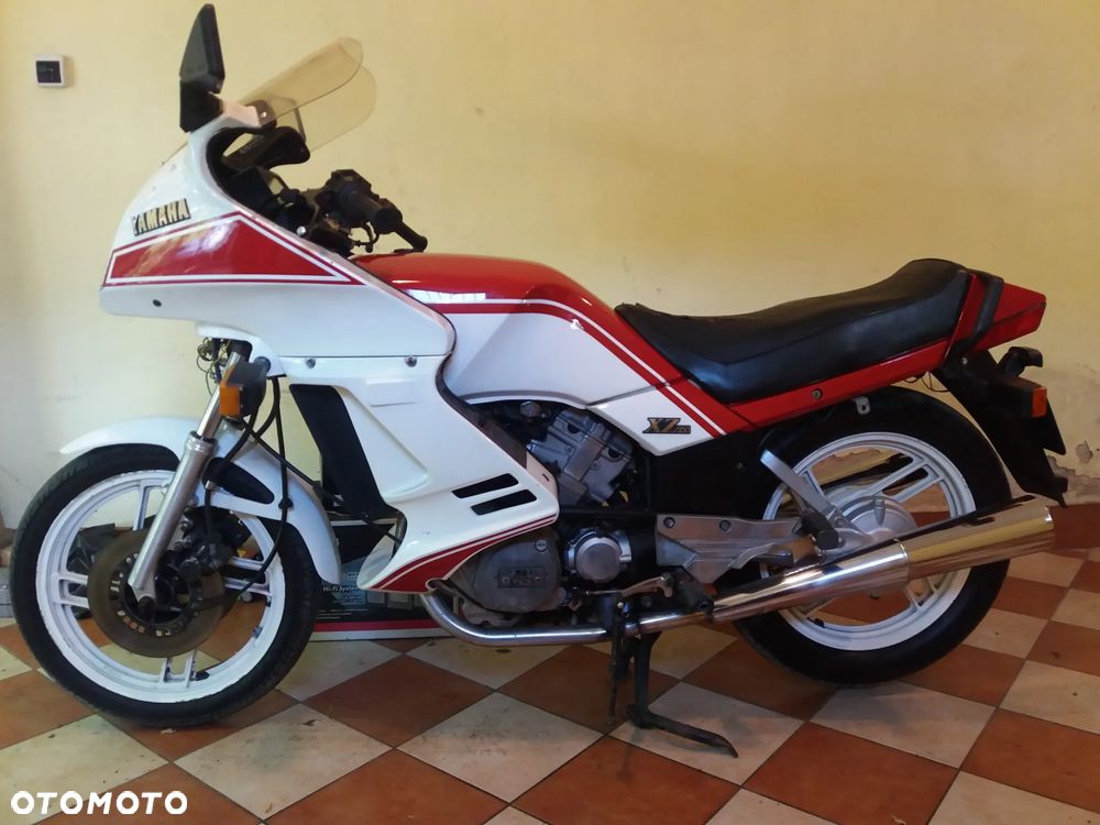 Yamaha XZ - 1