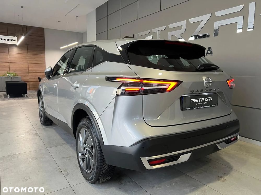 Nissan Qashqai 1.3 DIG-T Acenta DCT - 2
